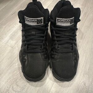 Jordan Classic Black High-Tops